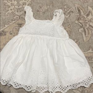 White baby gap dress
